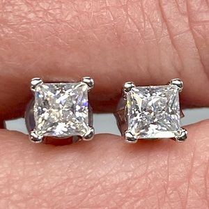Certified 1 Carat Princess Cut Diamond Stud Earrings